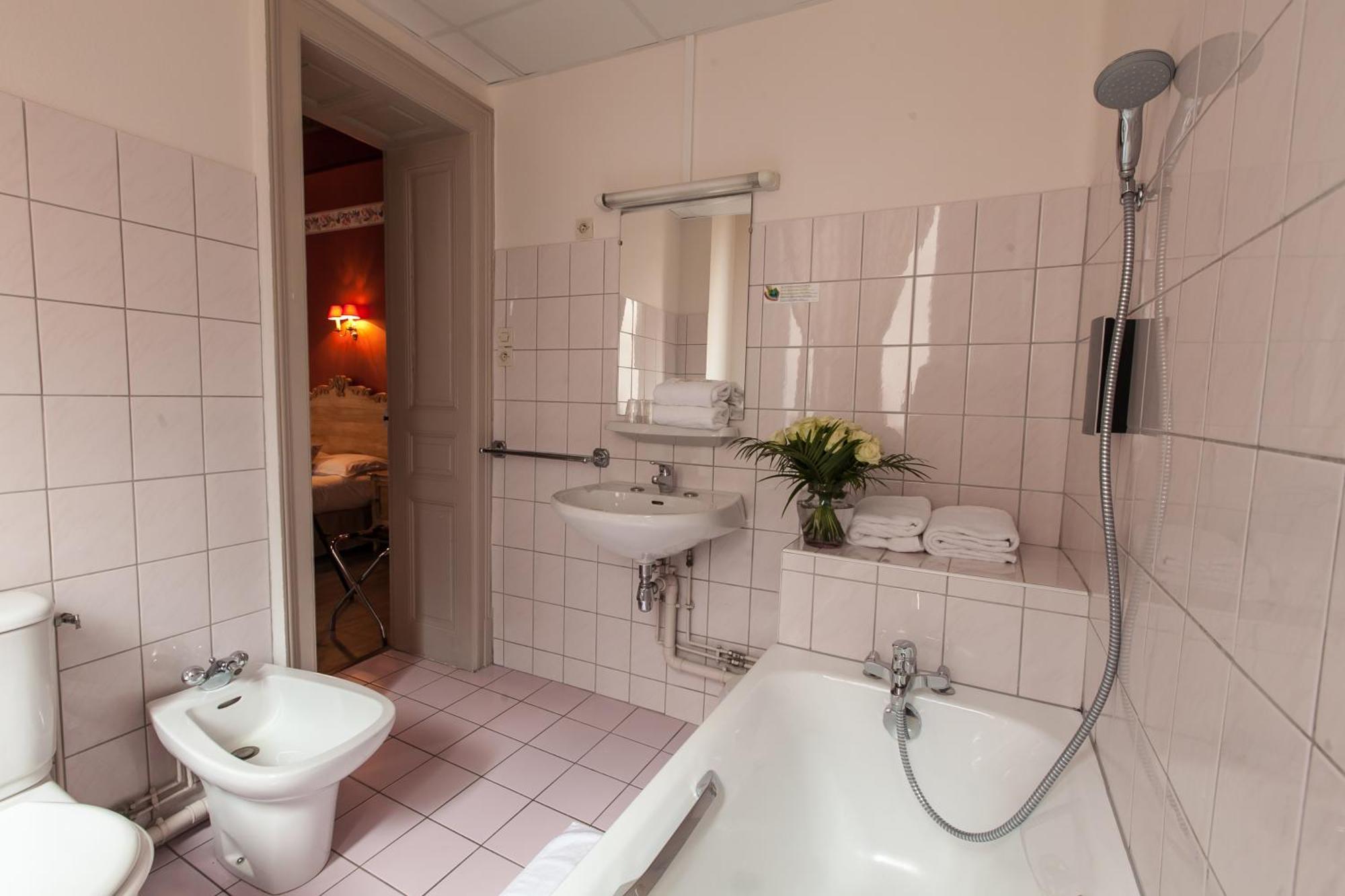 Brit Hotel Bristol Montbeliard Centre Luaran gambar