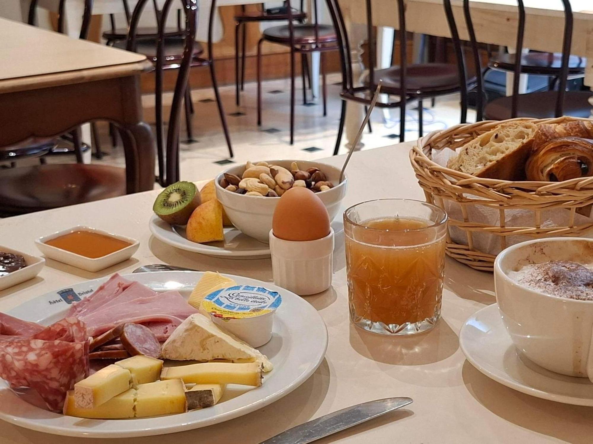 Brit Hotel Bristol Montbeliard Centre Luaran gambar